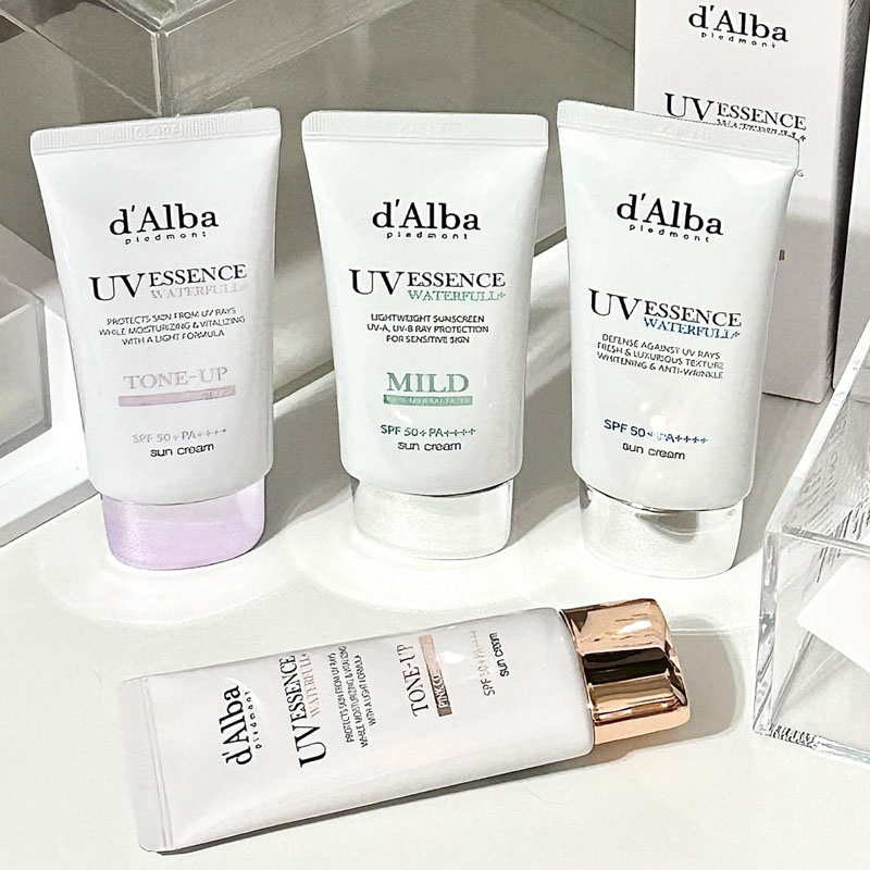 D'Alba UV Essence Waterfull Su - Luxury Skincare Brands 评论和价格